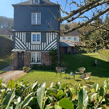 Bed and Breakfast Les Pommiers Honfleur Exterior foto