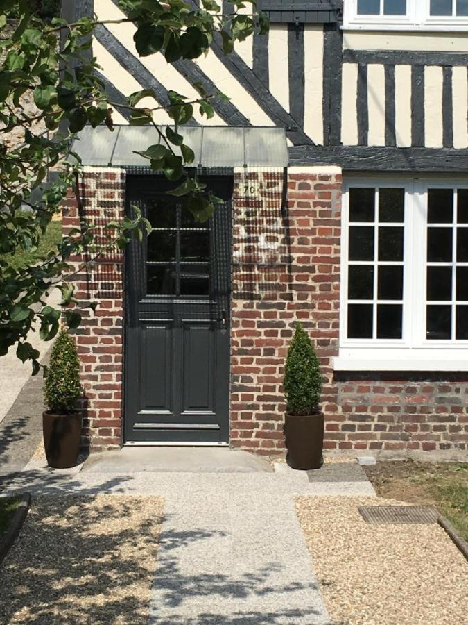Bed and Breakfast Les Pommiers Honfleur Exterior foto