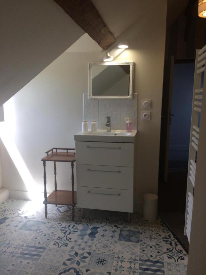 Bed and Breakfast Les Pommiers Honfleur Exterior foto